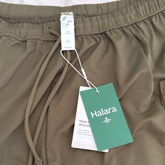 HALARA Women’s Khaki Cargo Pants - Picture 2 of 5